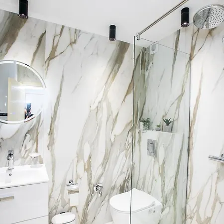 B&D Apartments Delux, New Ловеч Екстериор снимка