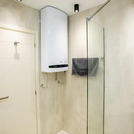 B&D Apartments Delux, New Ловеч Екстериор снимка