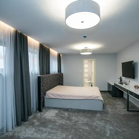 B&D Apartments Delux, New Ловеч Екстериор снимка