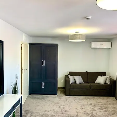 B&D Apartments Delux, New Ловеч Екстериор снимка